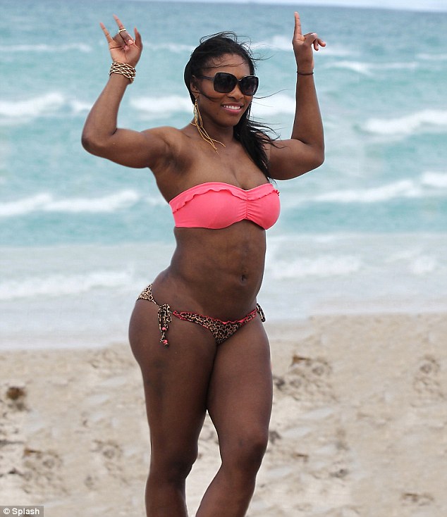 Serena Williams is Island Hopping! - Photo 31