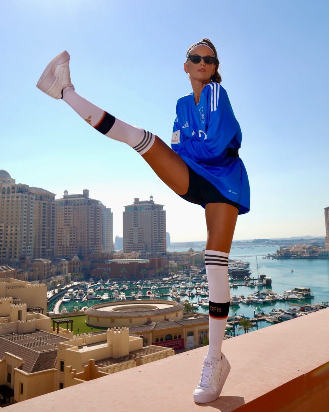 Fotos n°4 : Izabel Goulart apoya a su hombre en la Copa del Mundo!