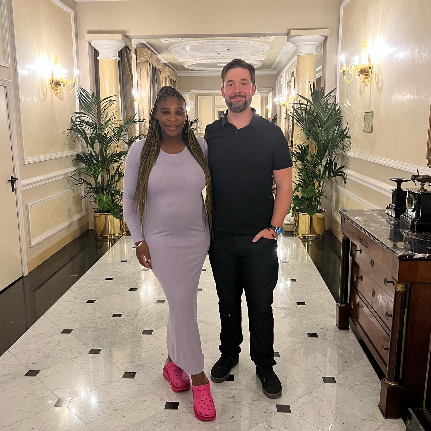 Photos n°2 : Serena Williams Shares a Pregnancy Workout!
