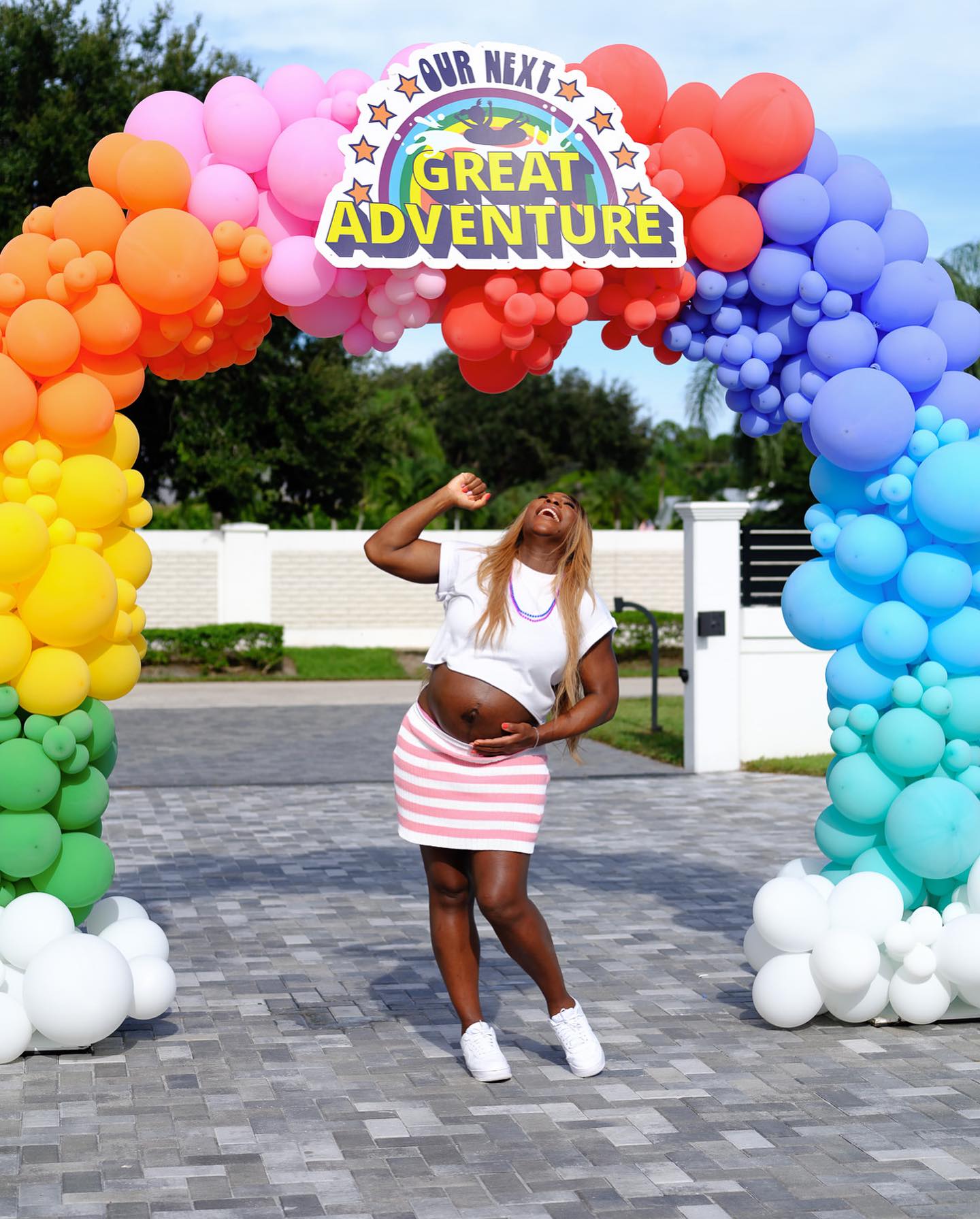 Photos n°2 : Serena Williams Shares Her Big Reveal!