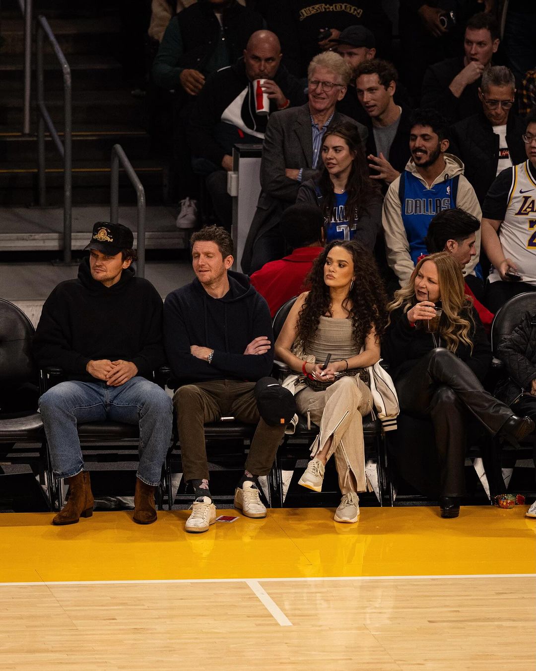 Madison Pettis is a Lakers Fan! - Photo 3