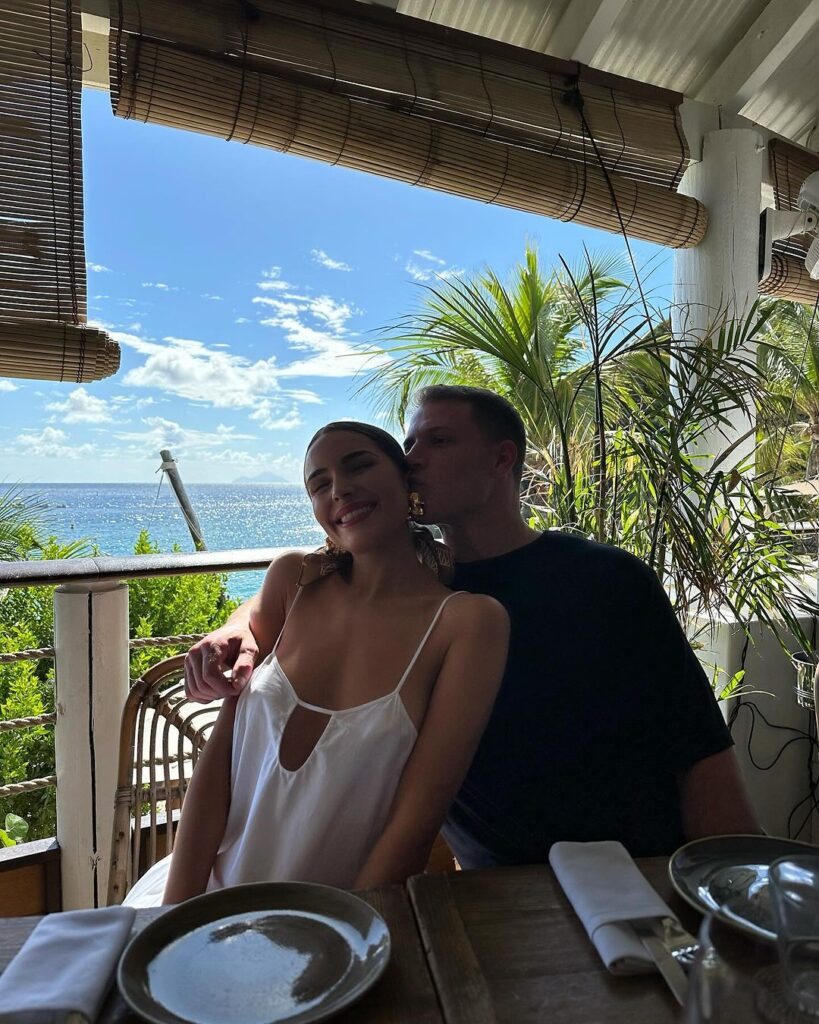 Olivia Culpo Shares Some McCaffrey on Vacation Content!