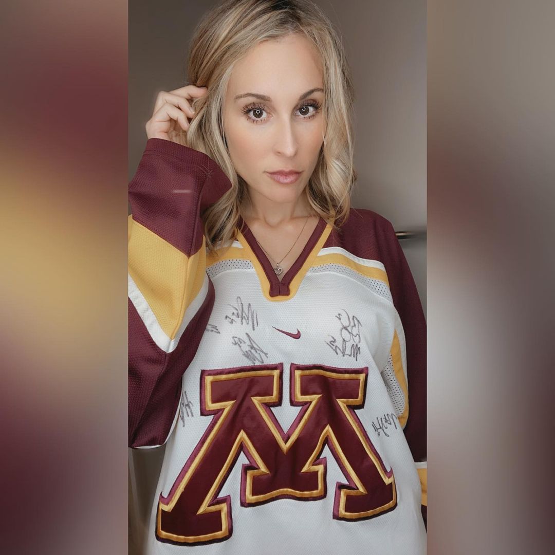 Bruins Fan Allie Rae Brought The Heat For Game 1 Of The Playoffs In A Black...